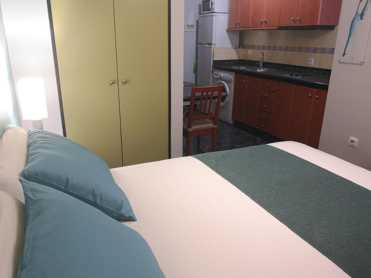 Estudios Dalia Vecindario  Εξωτερικό φωτογραφία